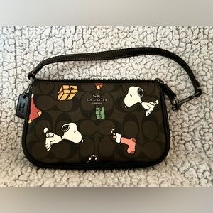 Coach & Peanuts Clutch/ Wristlet NWOT